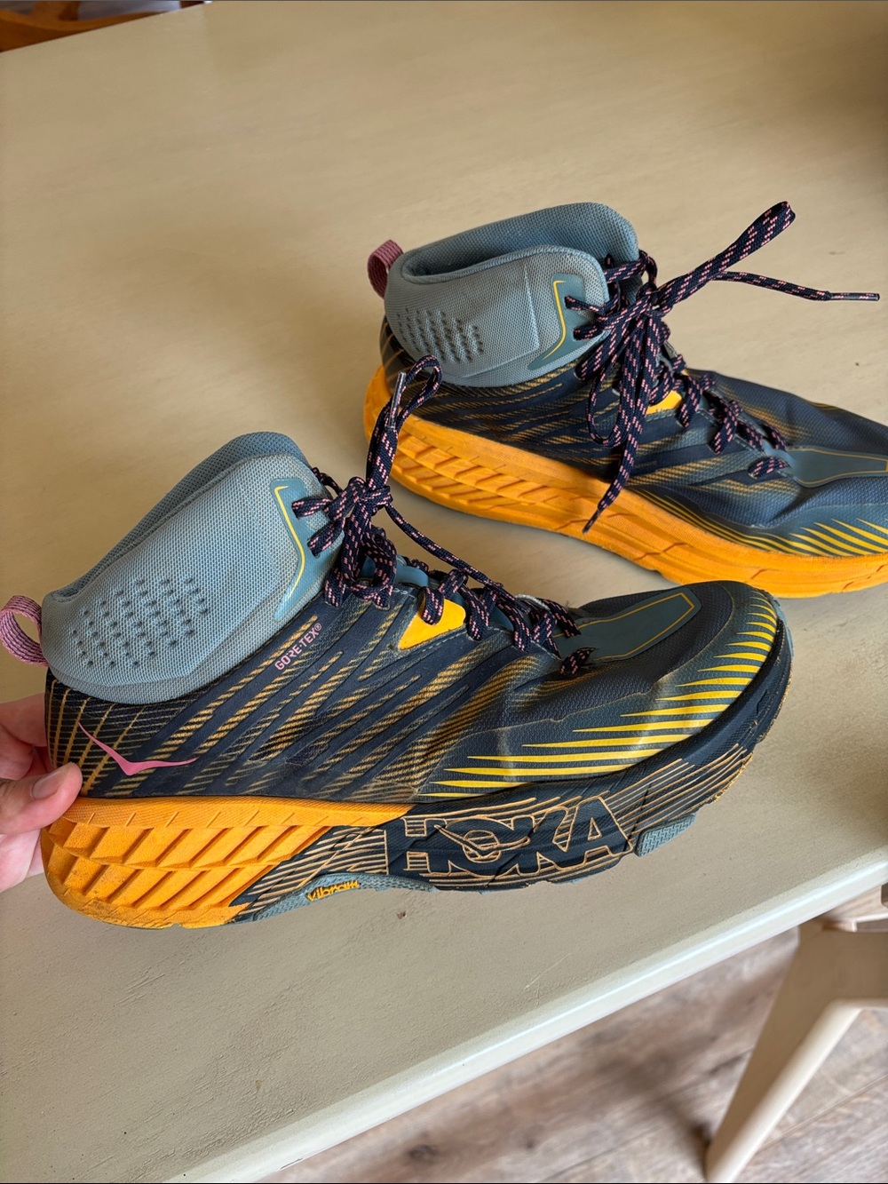 Hoka One One Speedgoat Mid 2 GTX Waterproof Trail Shoes | Women’s Size 10 - Picture 3 of 12